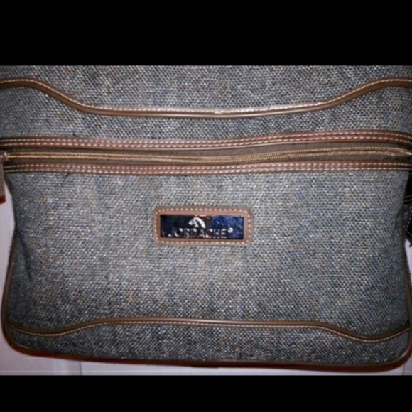 Jordache Travel Bag - Picture 3 of 5